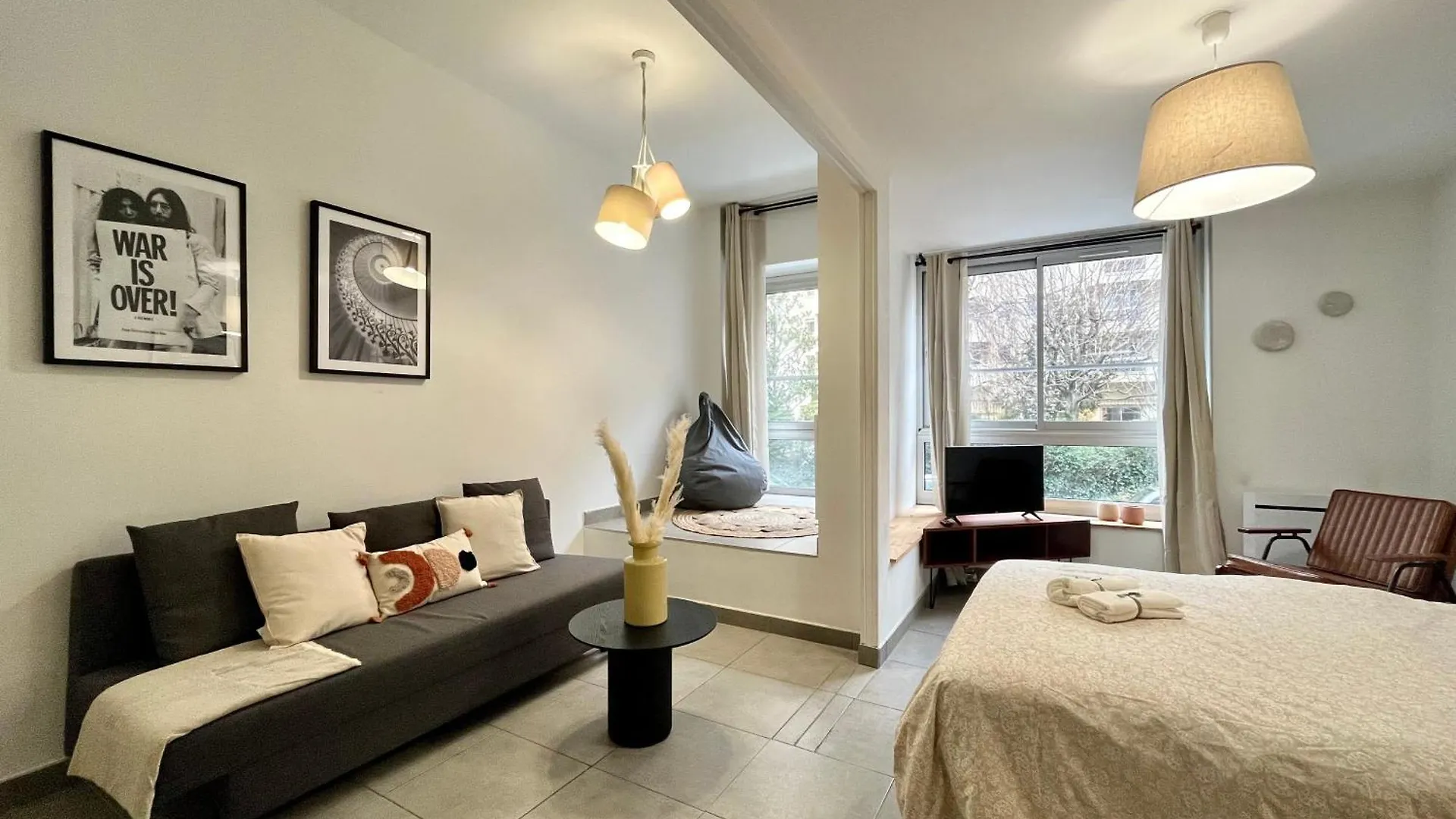 Suite Danbury Lyon